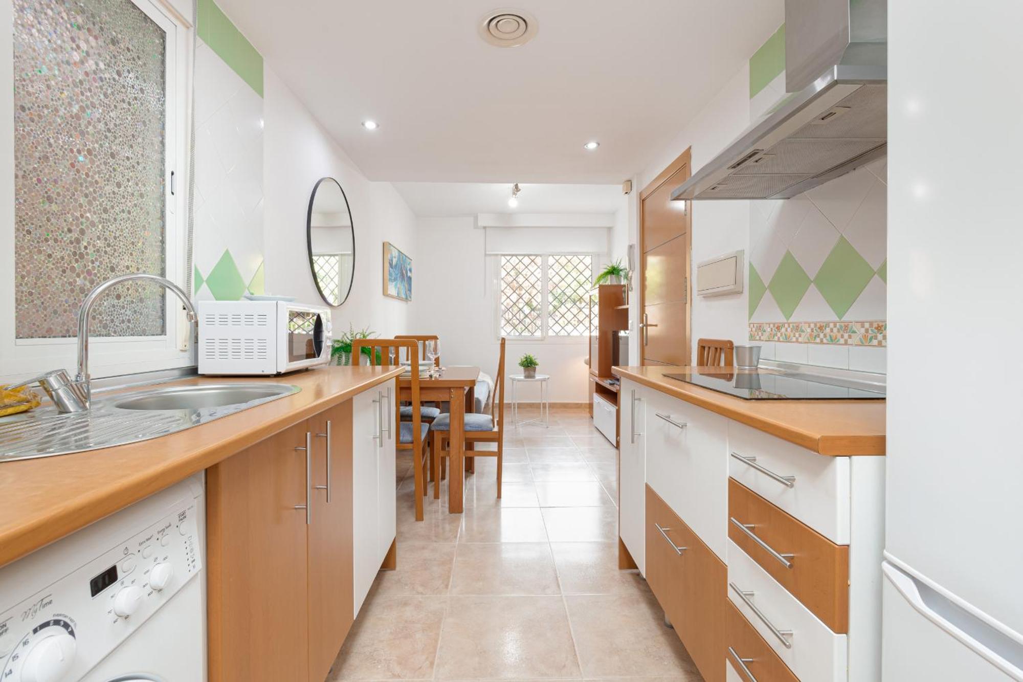 C55 Cosy Apartment Close To The Beach Malaga Exterior photo