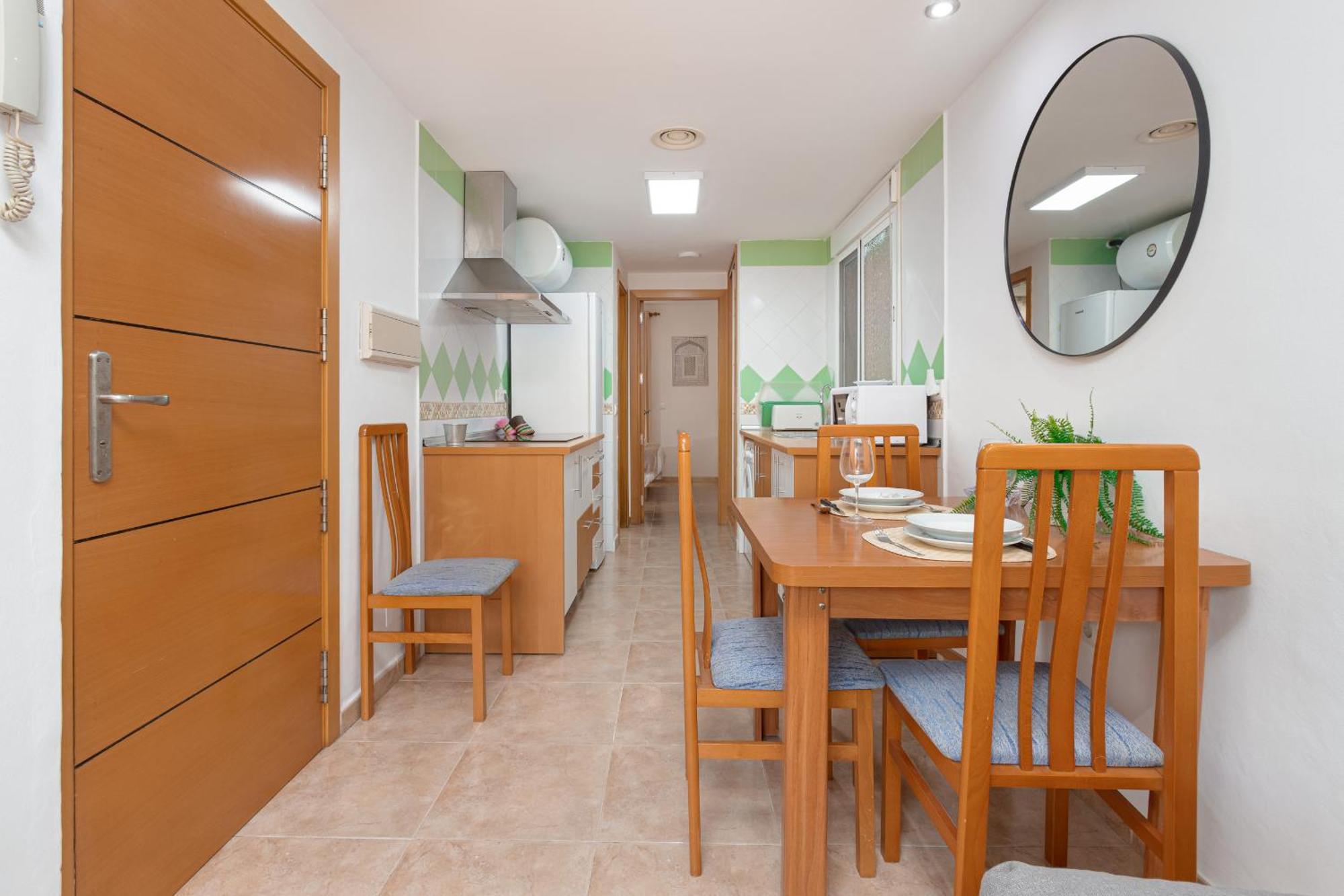 C55 Cosy Apartment Close To The Beach Malaga Exterior photo